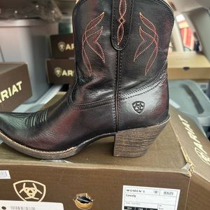 Ariat woman boots